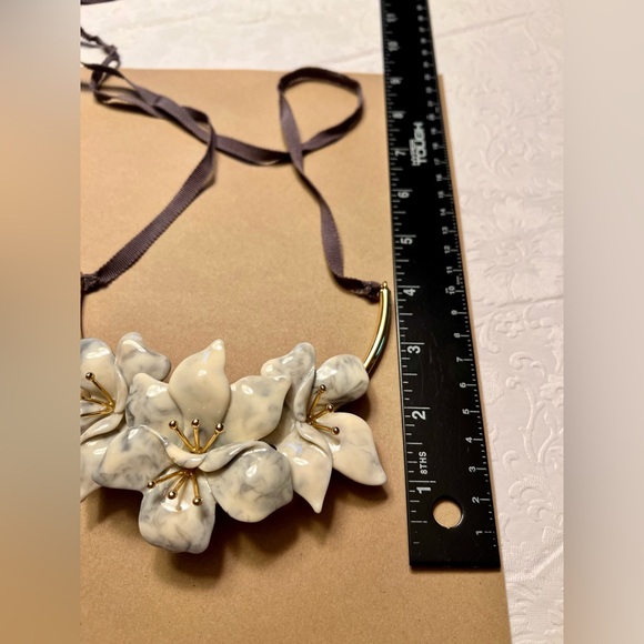 BaubleBar Floral Necklace with Gold and Cream Accents - Picture 7 of 9